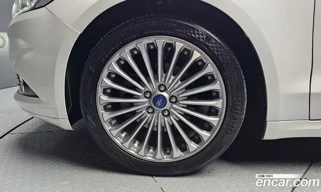 Ford Mondeo 2016 2.0 автомат (гидро), миниатюра 5