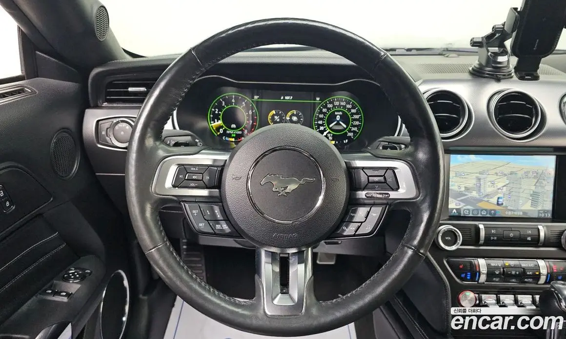 Ford Mustang 2021 2.3 автомат (гидро), фото 15