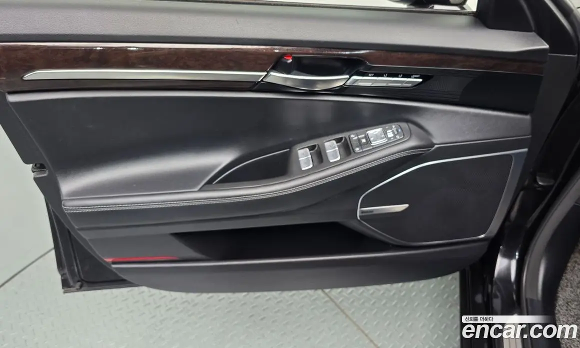 Genesis EQ900 2018 3.8 автомат (гидро), фото 14
