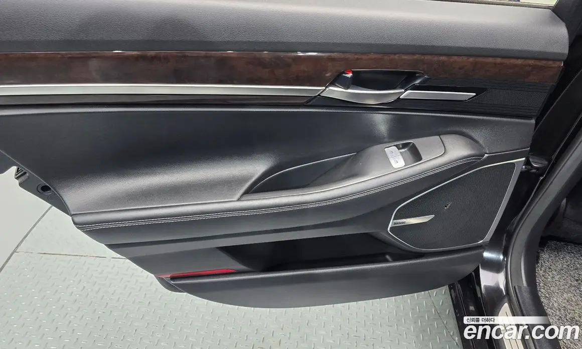 Genesis EQ900 2018 3.8 автомат (гидро), фото 15