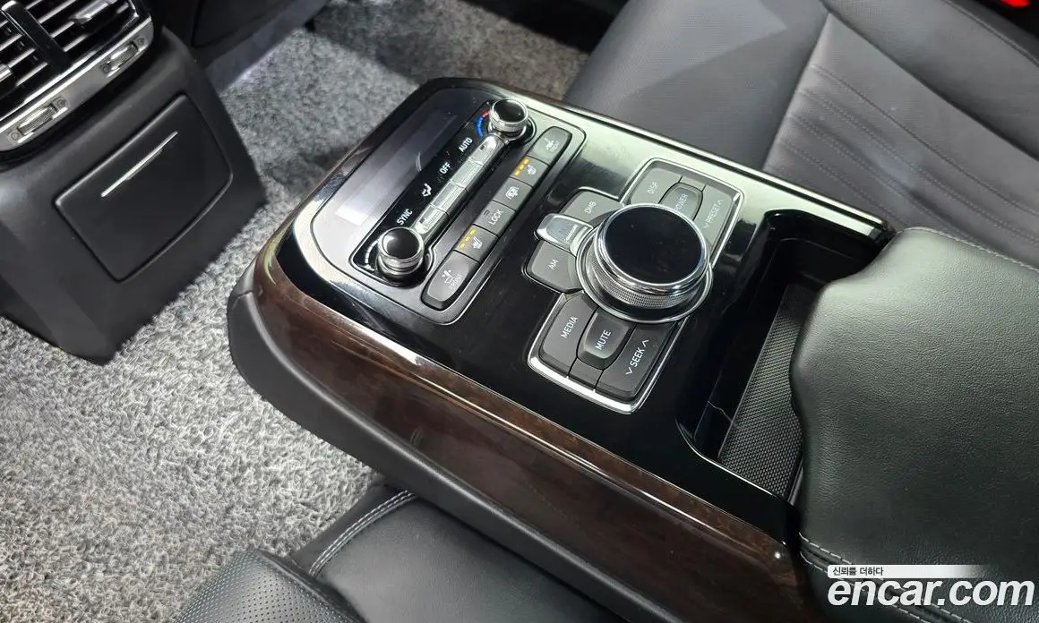 Genesis EQ900 2018 3.8 автомат (гидро), фото 22