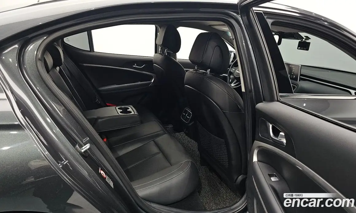 Genesis G70 2018 2.0 автомат (гидро), фото 16