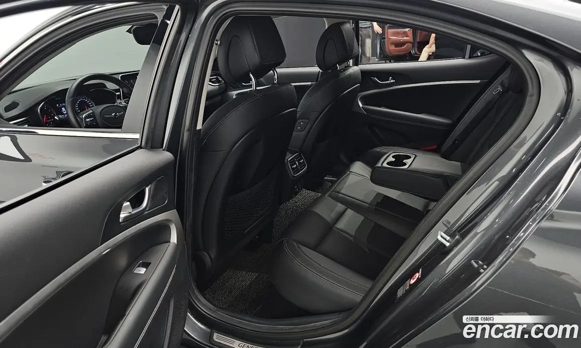 Genesis G70 2018 2.0 автомат (гидро), фото 18