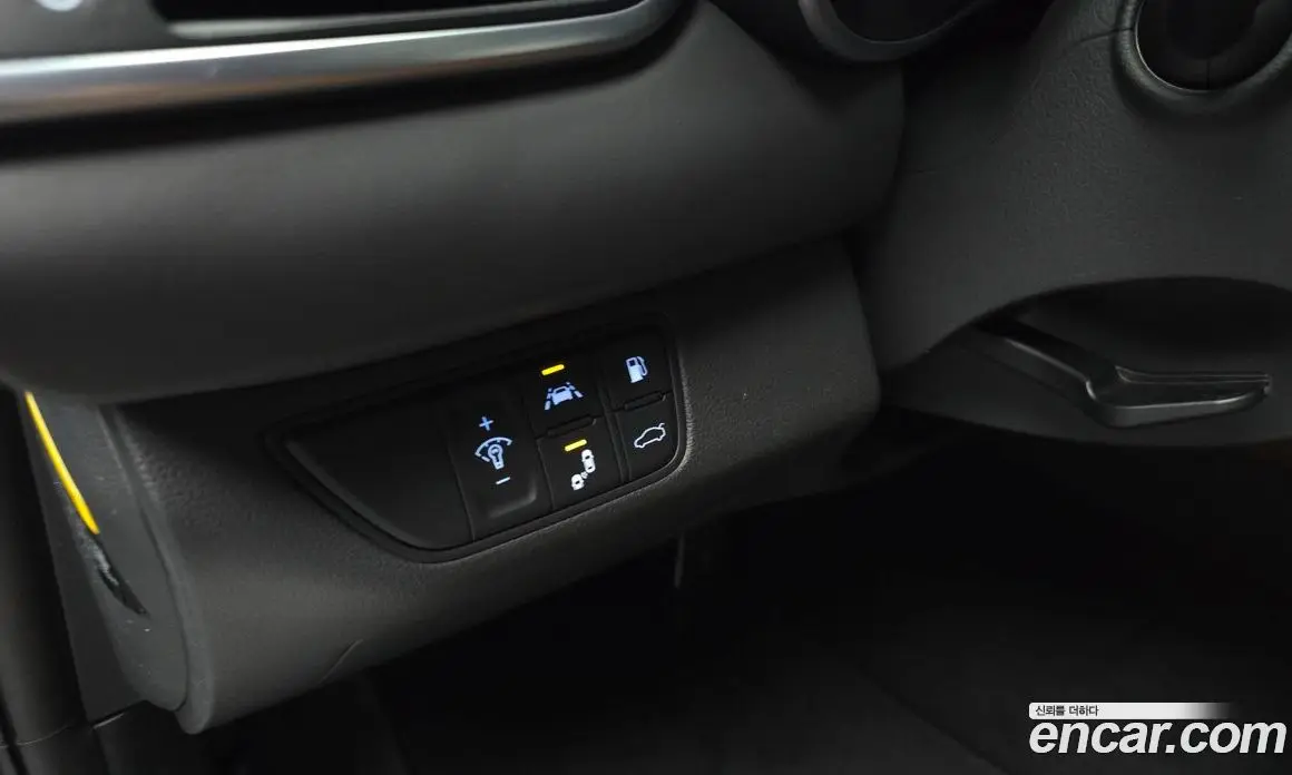 Genesis G70 2018 2.0 автомат (гидро), фото 25