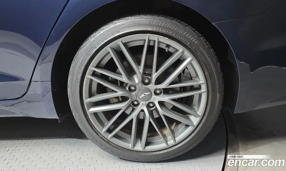 Genesis G70 2018 2.0 автомат (гидро), фото 7