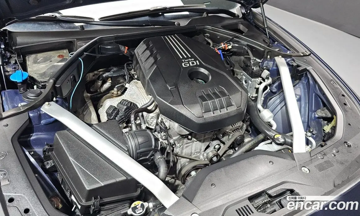 Genesis G70 2019 2.0 автомат (гидро), фото 6