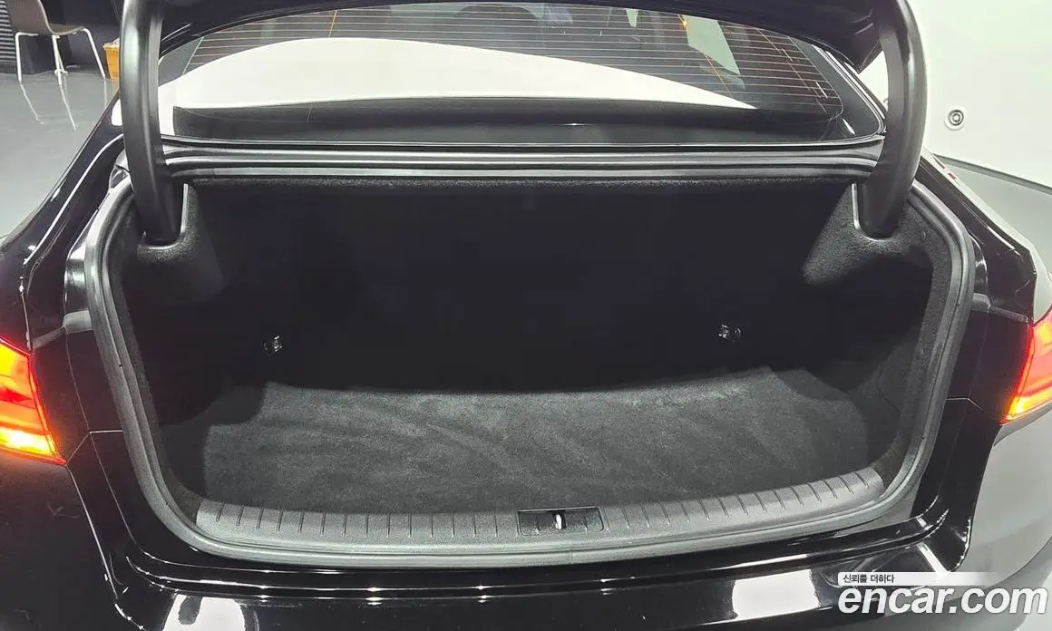 Genesis G80 2017 3.3 автомат (гидро), фото 30