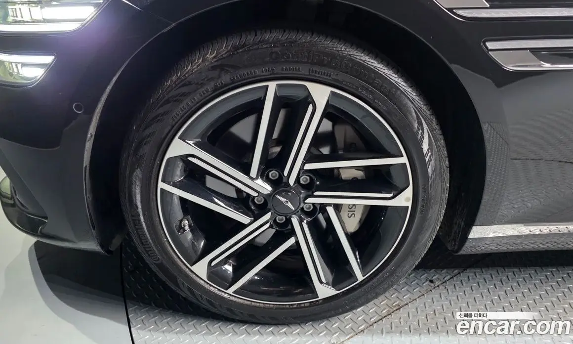 Genesis G80 2024 2.5 автомат (гидро), фото 4
