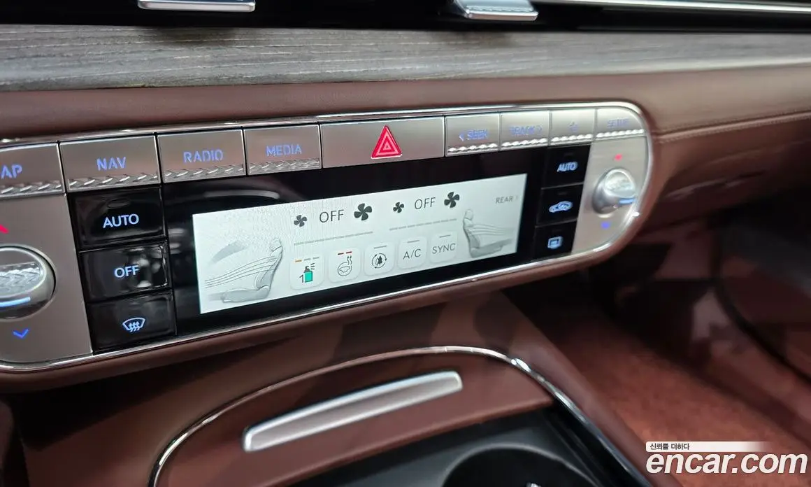 Genesis G90 2022 3.5 автомат (гидро), фото 24