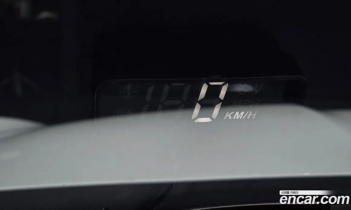 Genesis GV70 2025 2.5 автомат (гидро), фото 29