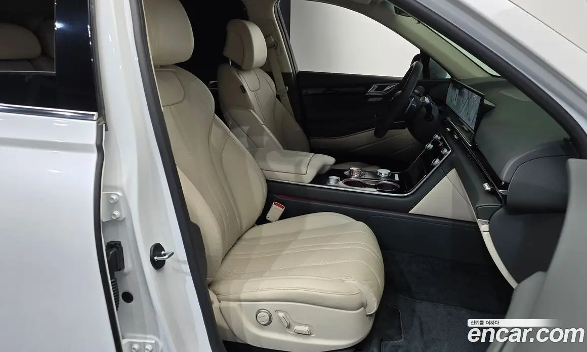 Genesis GV80 2024 2.5 автомат (гидро), фото 16