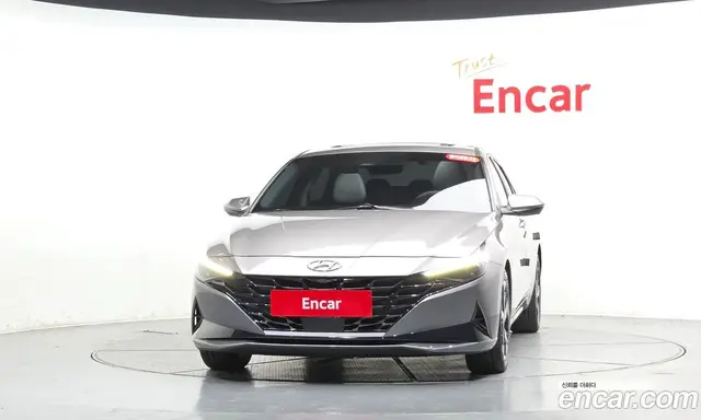 Hyundai Avante 2020 1.6 автомат (гидро), миниатюра 2