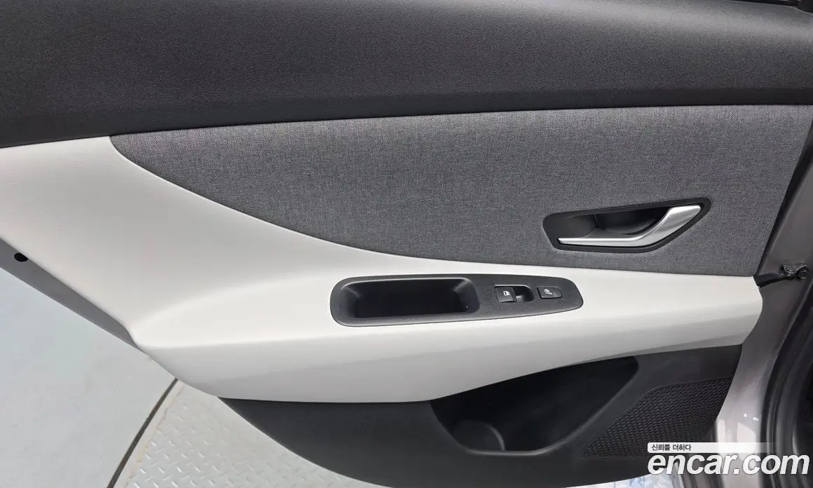 Hyundai Avante 2020 1.6 автомат (гидро), фото 14