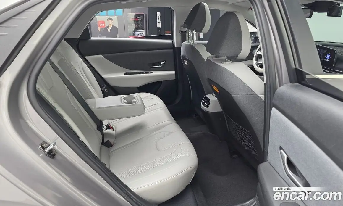 Hyundai Avante 2020 1.6 автомат (гидро), фото 15