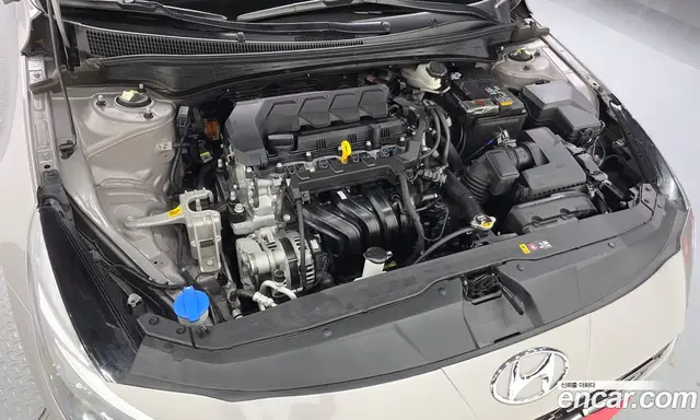 Hyundai Avante 2020 1.6 автомат (гидро), миниатюра 5