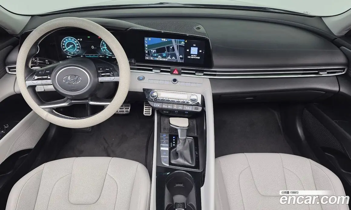 Hyundai Avante 2020 1.6 автомат (гидро), фото 9