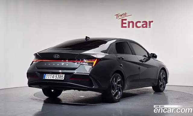 Hyundai Avante 2023 1.6 автомат (гидро), миниатюра 2