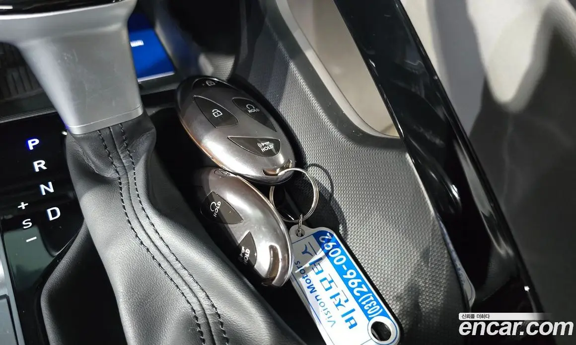 Hyundai Avante 2023 1.6 автомат (гидро), фото 15