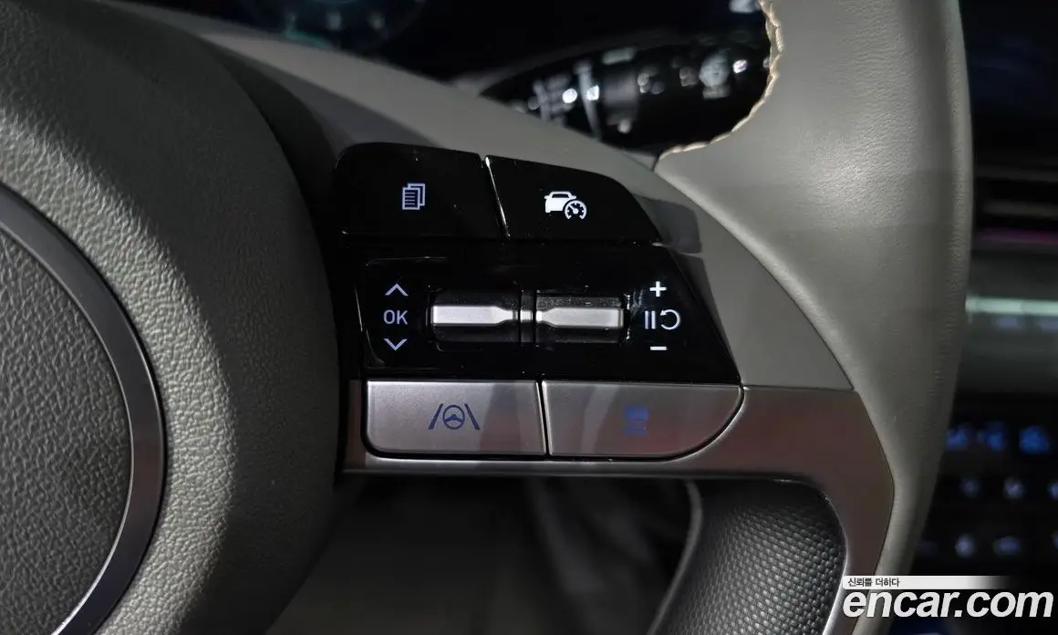 Hyundai Avante 2023 1.6 автомат (гидро), фото 16