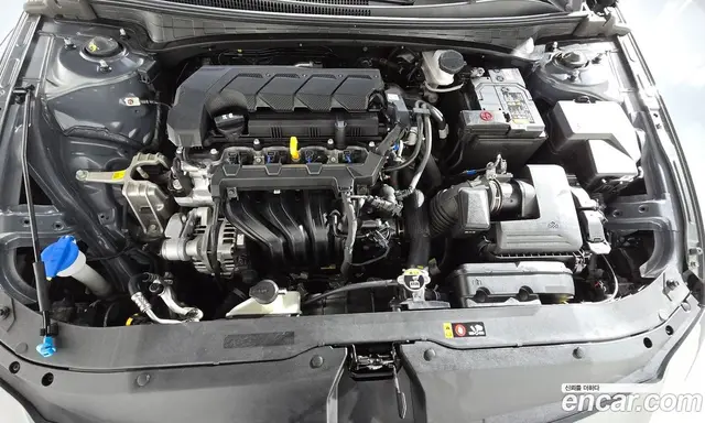 Hyundai Avante 2023 1.6 автомат (гидро), миниатюра 6