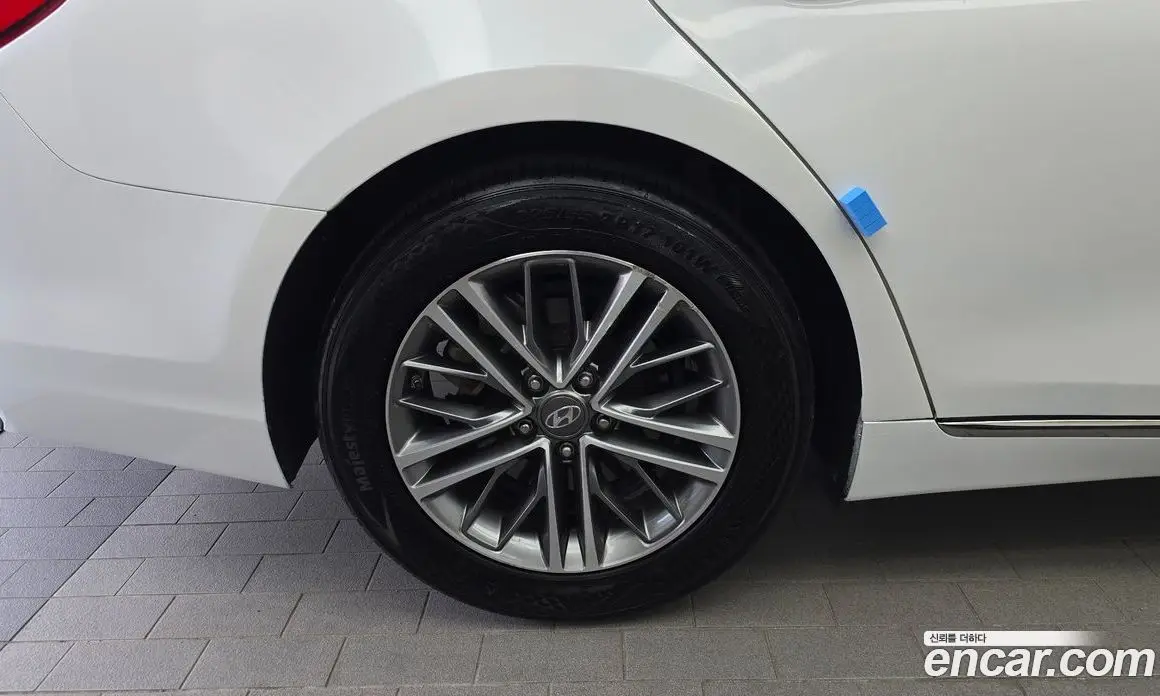 Hyundai Grandeur 2018 2.4 автомат (гидро), фото 5