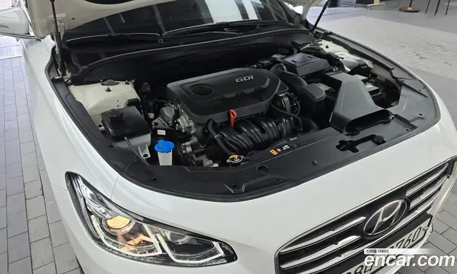 Hyundai Grandeur 2018 2.4 автомат (гидро), миниатюра 6