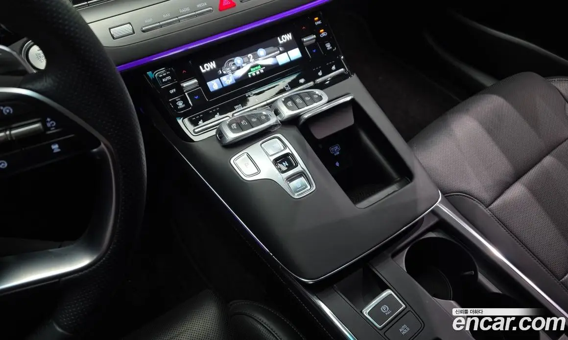 Hyundai Grandeur 2021 3.3 автомат (гидро), фото 9