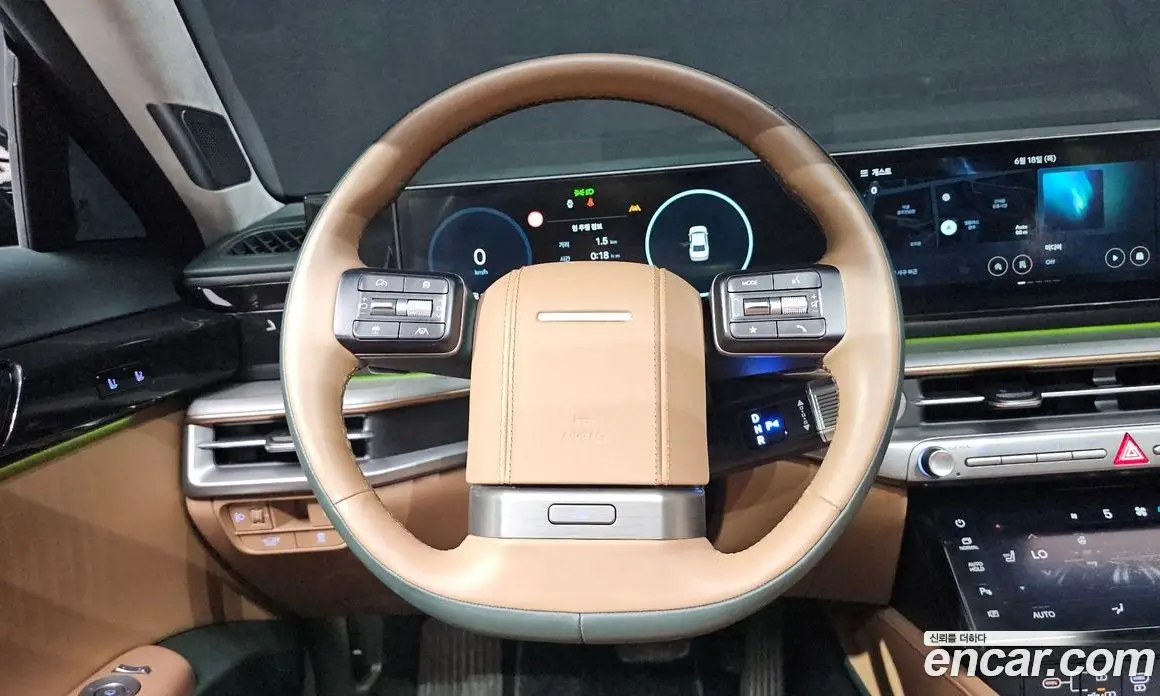 Hyundai Grandeur 2023 3.5 автомат (гидро), фото 11