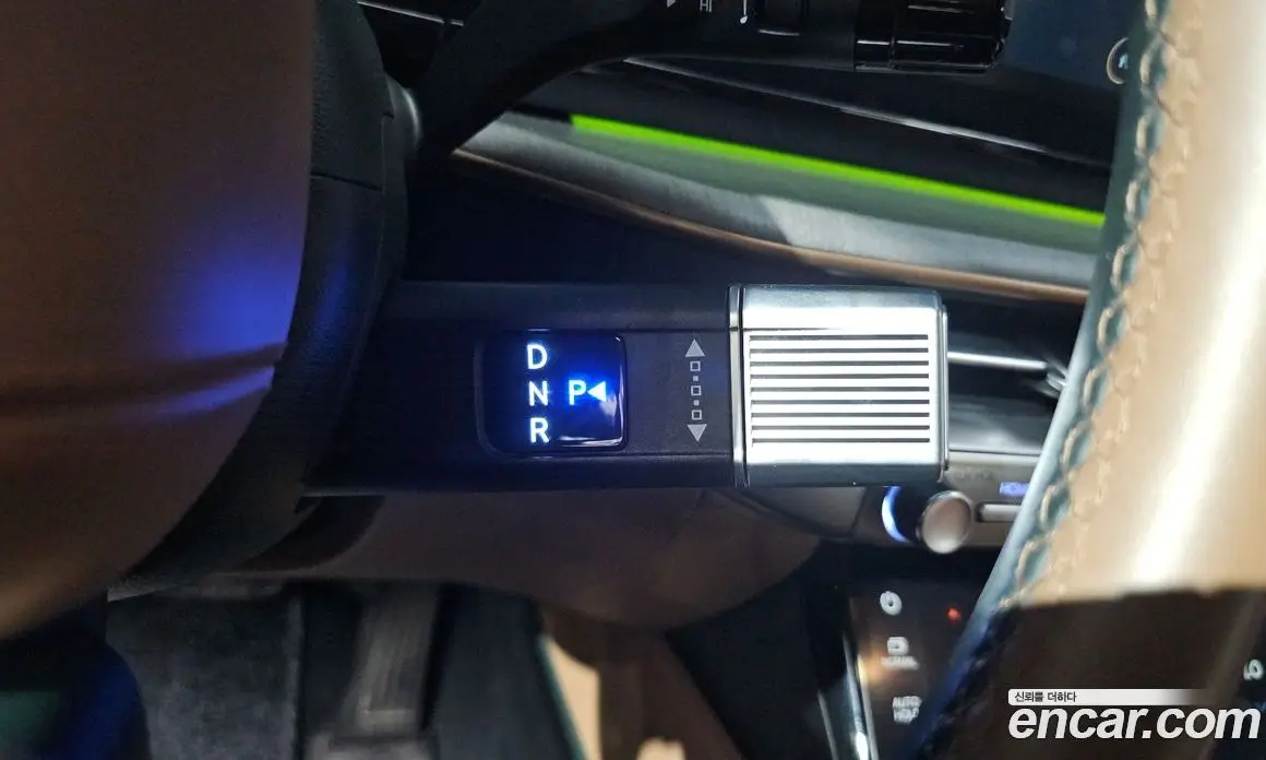 Hyundai Grandeur 2023 3.5 автомат (гидро), фото 9