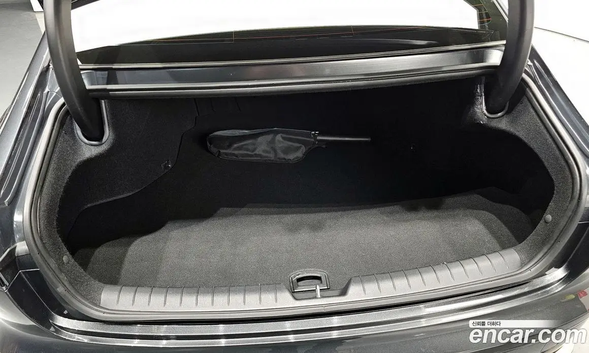 Hyundai Grandeur 2024 3.5 автомат (гидро), фото 23