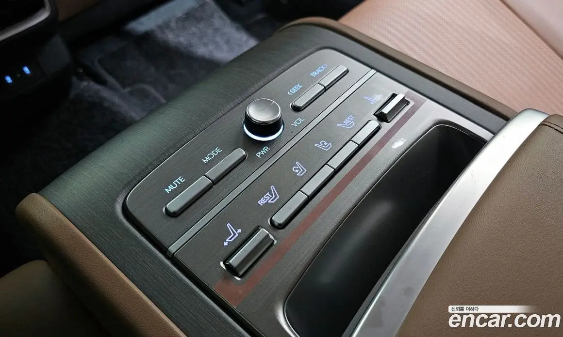 Hyundai Grandeur 2024 3.5 автомат (гидро), фото 26