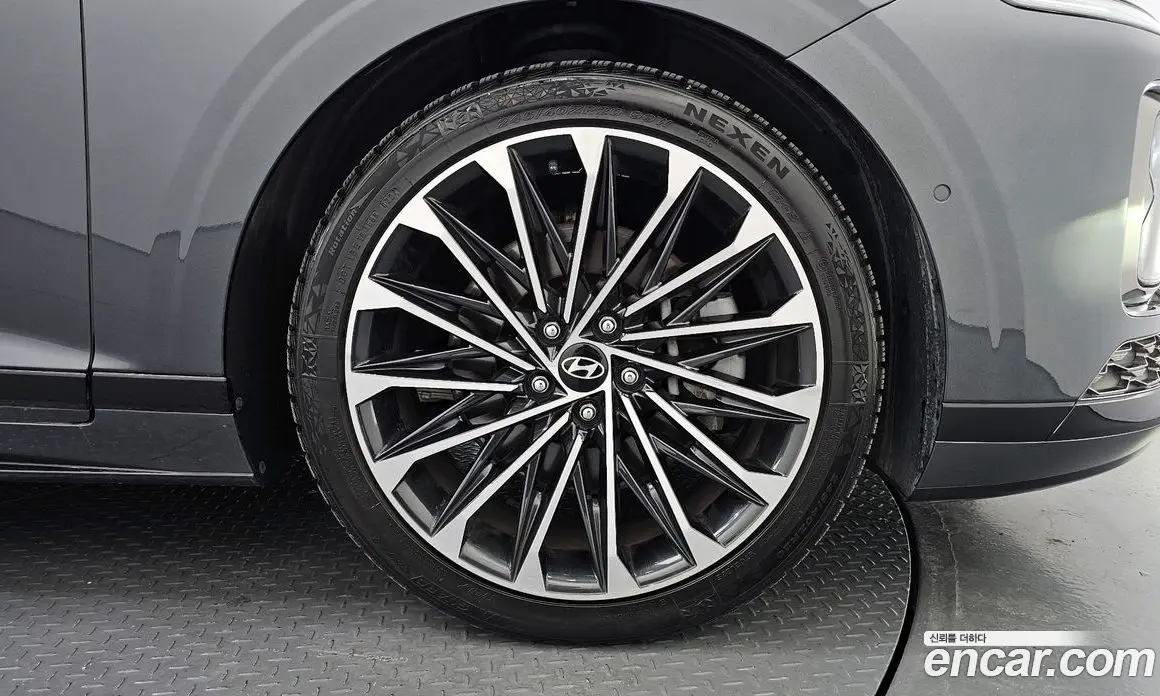 Hyundai Grandeur 2024 3.5 автомат (гидро), фото 6