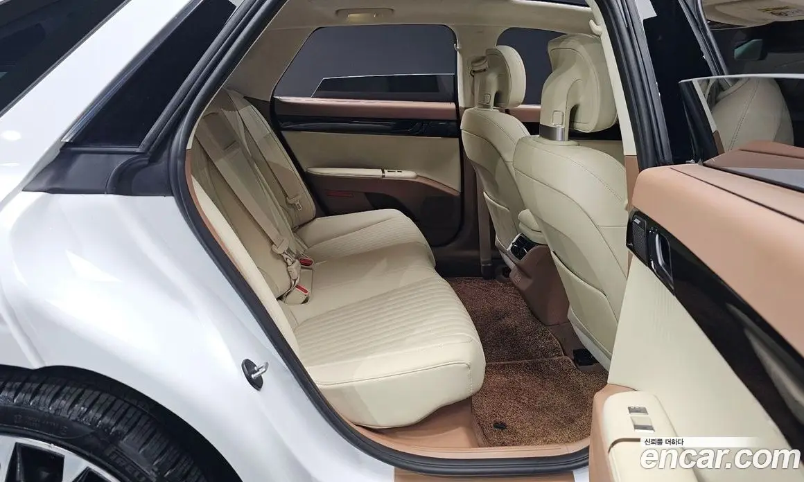 Hyundai Grandeur 2025 1.6 автомат (гидро), фото 16