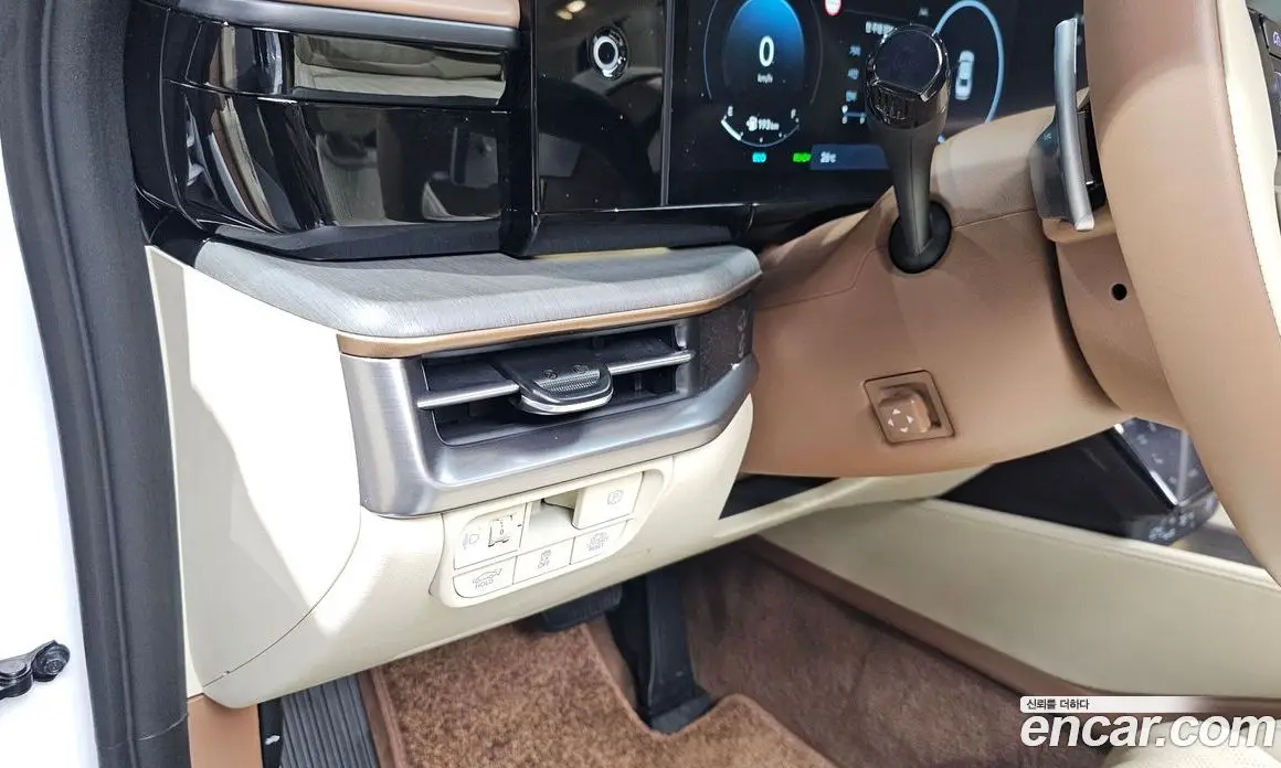 Hyundai Grandeur 2025 1.6 автомат (гидро), фото 28