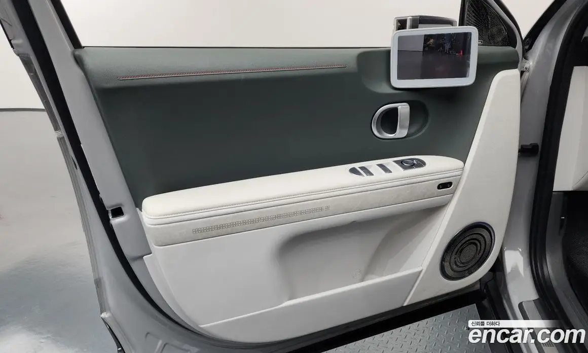 Hyundai Ioniq 5 2023 0.1 автомат (гидро), фото 13