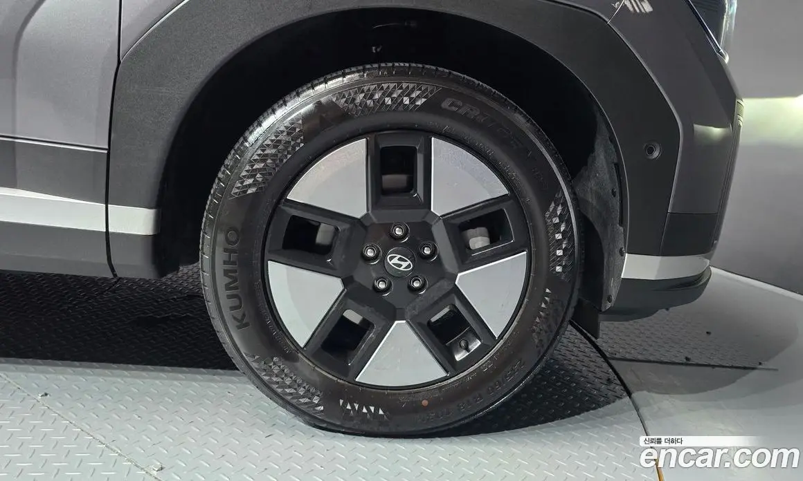 Hyundai Santa Fe 2024 1.6 автомат (гидро), фото 7