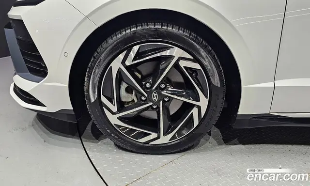Hyundai Sonata 2023 1.6 автомат (гидро), миниатюра 5