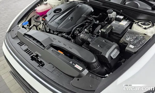 Hyundai Sonata 2023 2.0 автомат (гидро), миниатюра 6