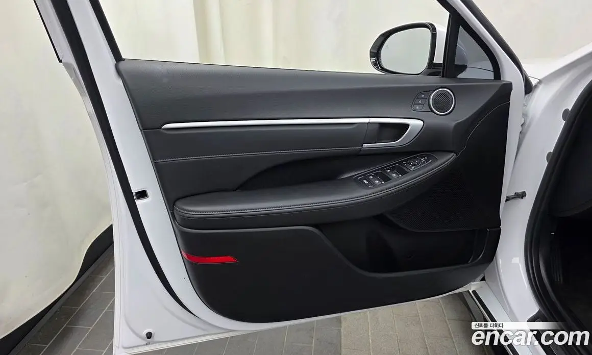 Hyundai Sonata 2024 2.0 автомат (гидро), фото 14