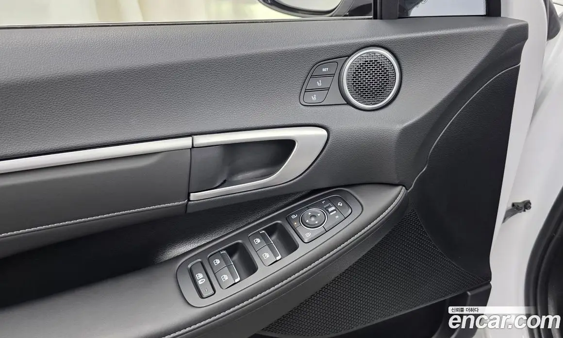 Hyundai Sonata 2024 2.0 автомат (гидро), фото 29