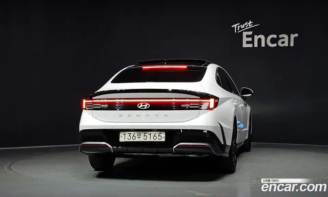Hyundai Sonata 2024 2.0 автомат (гидро), миниатюра 4