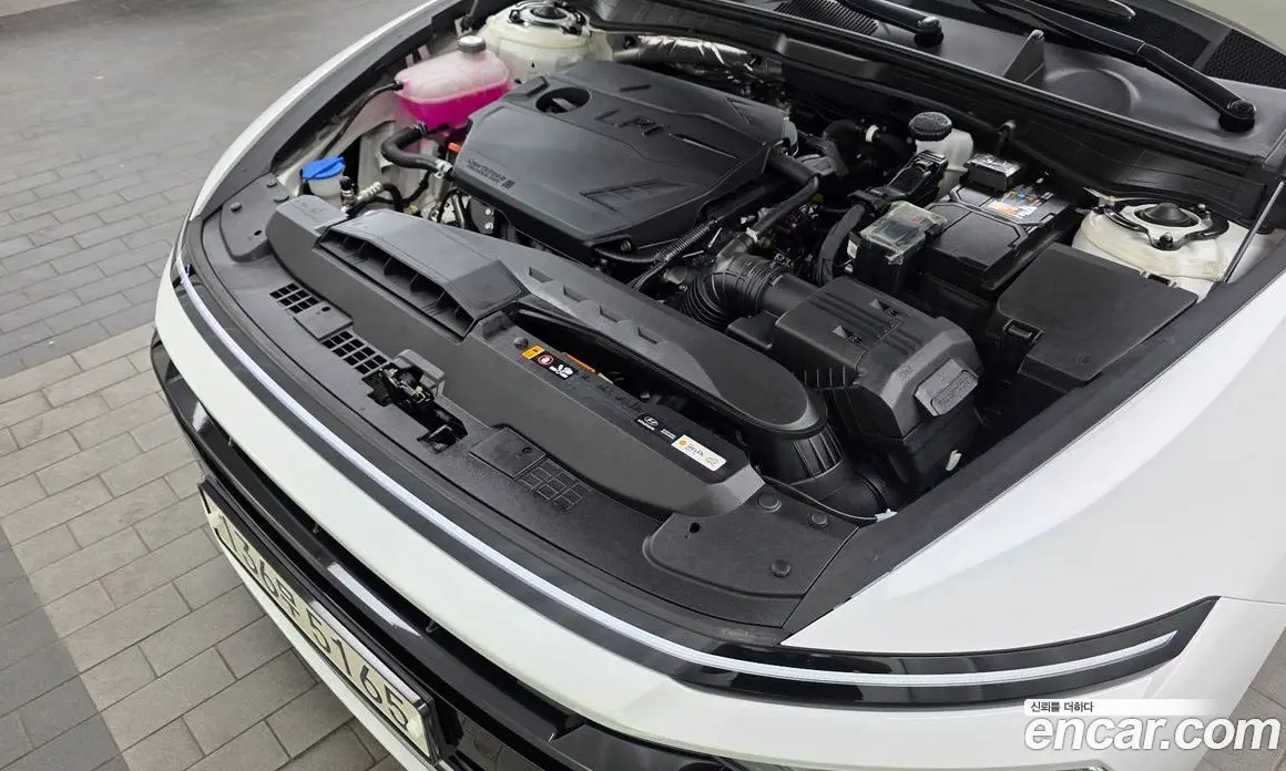 Hyundai Sonata 2024 2.0 автомат (гидро), фото 6