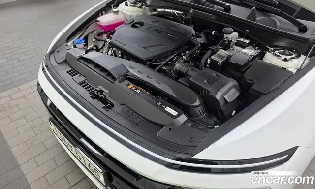 Hyundai Sonata 2024 2.0 автомат (гидро), миниатюра 6