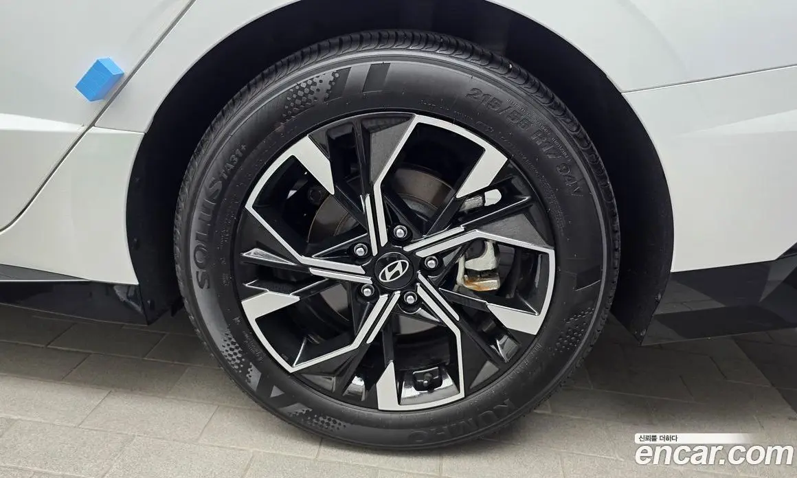 Hyundai Sonata 2024 2.0 автомат (гидро), фото 7