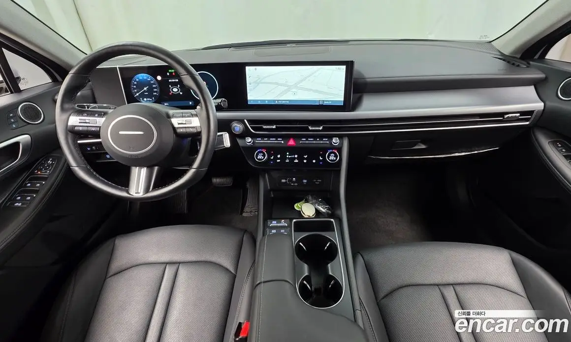Hyundai Sonata 2024 2.0 автомат (гидро), фото 10