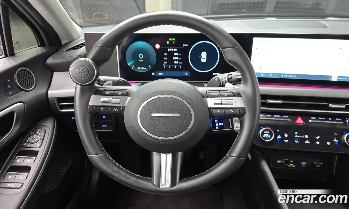 Hyundai Sonata 2024 1.6 автомат (гидро), фото 13