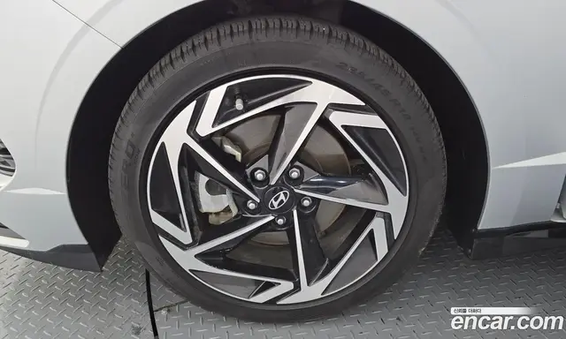 Hyundai Sonata 2024 1.6 автомат (гидро), миниатюра 5