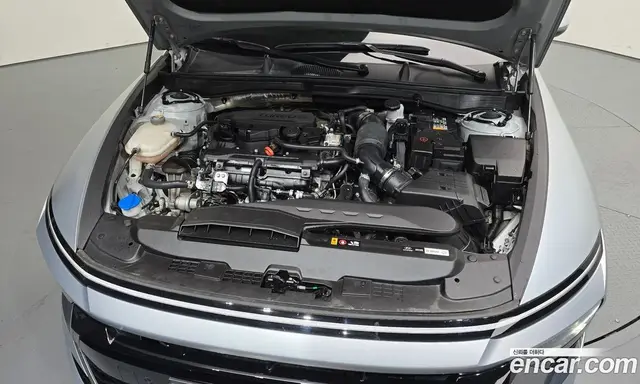 Hyundai Sonata 2024 1.6 автомат (гидро), миниатюра 6