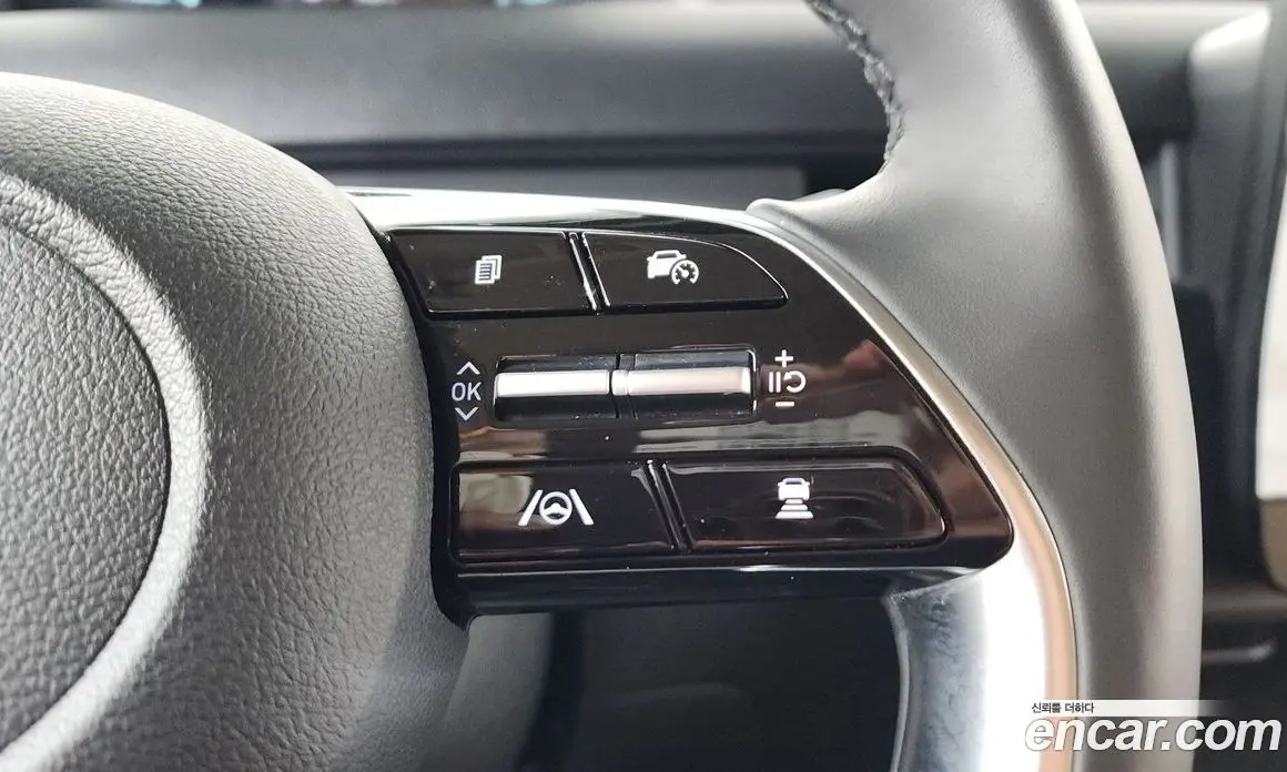 Hyundai Staria 2022 2.2 автомат (гидро), фото 22