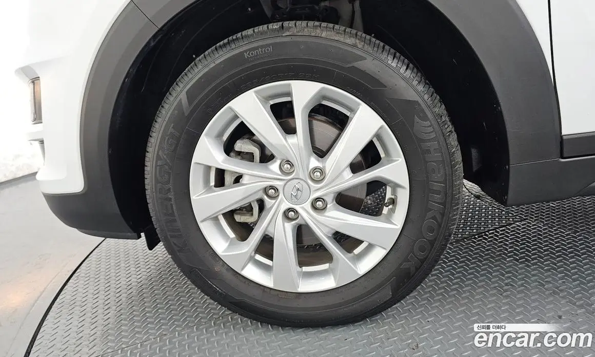 Hyundai Tucson 2020 1.6 автомат (гидро), фото 5